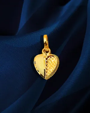 22 KT Gold Designer Heart Pendant (D87)