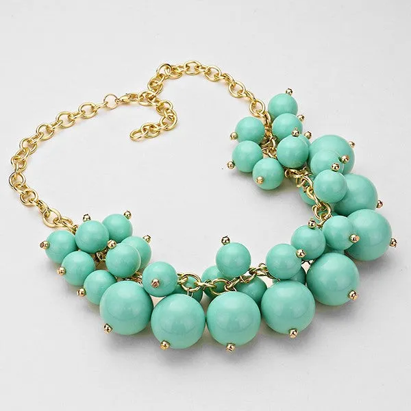 iLLASPARKZ Chunky Resin Pearl Necklace