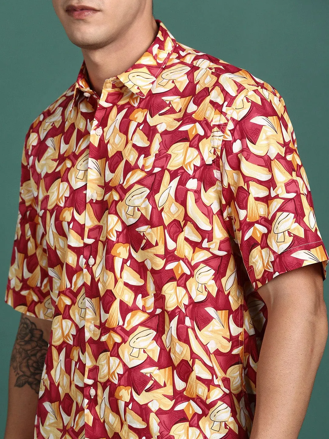 Men Multi Abstract Slim Fit Shirt
