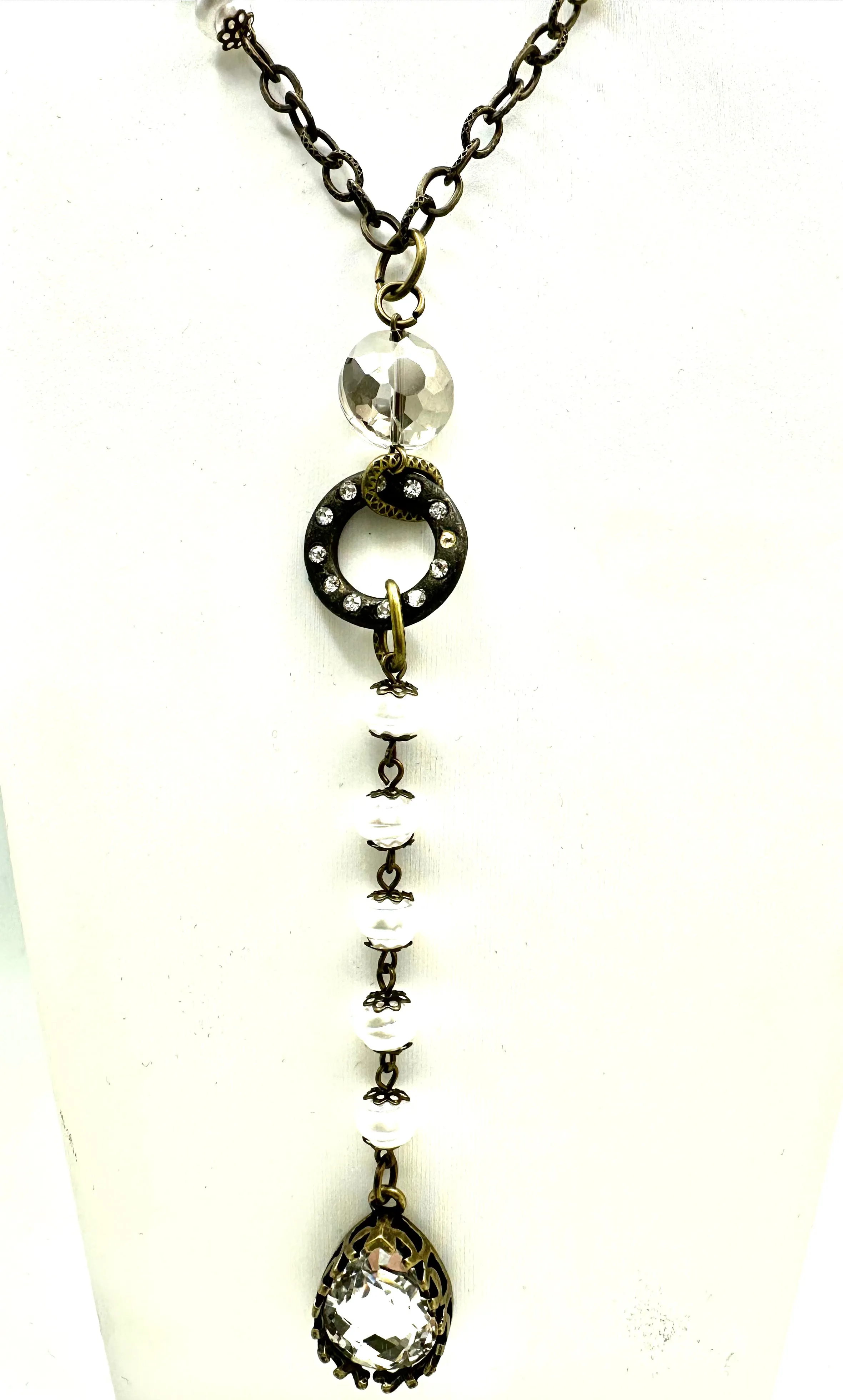 Rhinestone and Pearl Drop Necklace