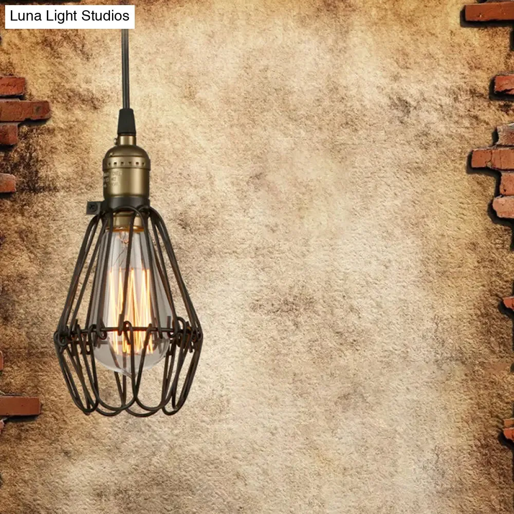 Rustic Diamond Cage Hanging Light Pendant for Restaurants - 1 Head, Wrought Iron Design in Black/Brass